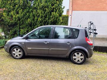 pezzi di ricambio Renault Scenic 2