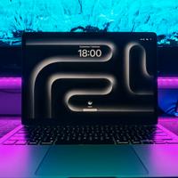 MacBook Air 13” 2020 – i3 | 8GB RAM | SSD 128GB