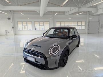 MINI COOPER S CLASSIC 5 PORTE BERLINA