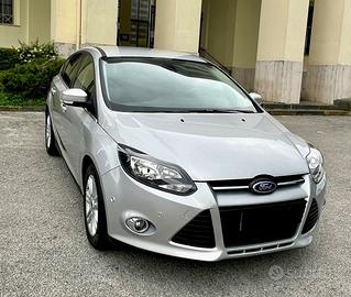 Ford Focus 1.6 120 CV GPL Titanium Acc.Permute