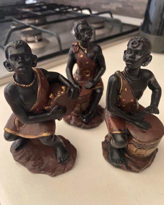 Statuette africane in resina