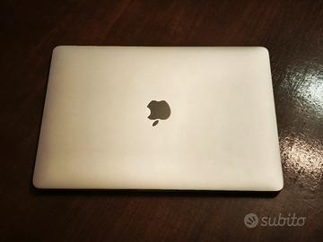 Macbook Pro 13 i5 Touchbar batteria nuova