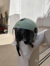 Casco jet