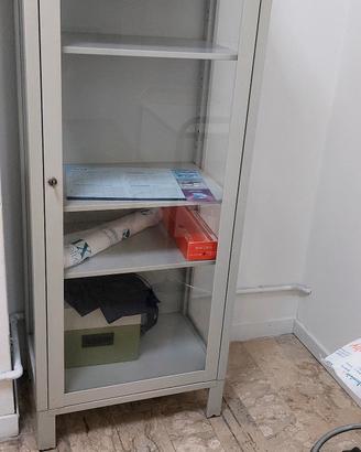 Armadio di vetro per ufficio o casa