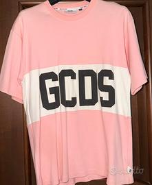T-shirt  GCDS