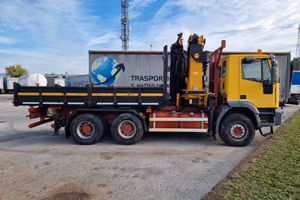 IVECO EUROTRAKKER 6X4 RIBALTABILE GRU VERRICELLO