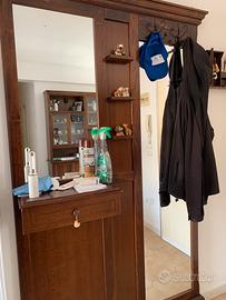 Arredamento usato in buono stato…
