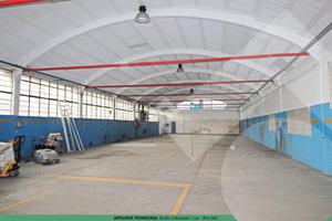 CAPANNONE A SETTIMO MILANESE