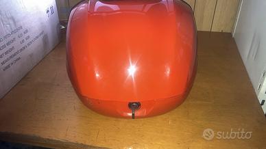Bauletto piaggio vespa primavera /gts usato