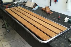 Plancetta di poppa + accessori inox su misura