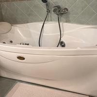 Vasca idromassaggio Jacuzzi
