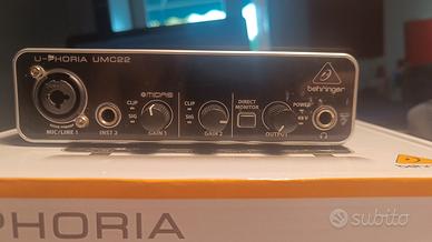 Behringer U-Phoria Umc22 