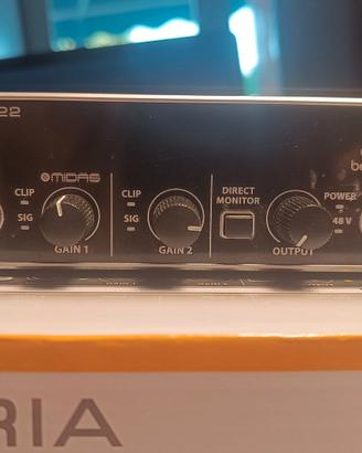 Behringer U-Phoria Umc22 