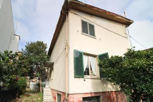 CASA SEMINDIPENDENTE A PORTO SAN GIORGIO