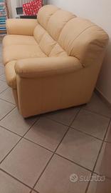  letto,tavolini,divano