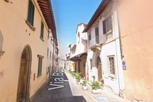 Trilocale a Montelupo Libero subito-posto auto