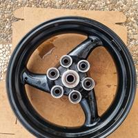 Cerchio posteriore per Ducati Monster 696 da 4.5
