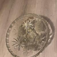 Ciotola in vetro con fiori