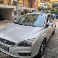 Ford Focus berlina 1.6 TDCI