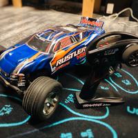 Macchinina RC Traxxas Rustler