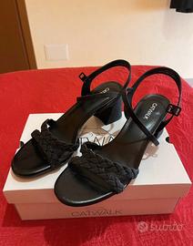 Sandali neri brillantinati