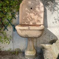 Fontanella a muro da esterno