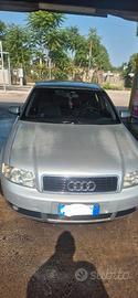 AUDI A4 2ª serie - 2003