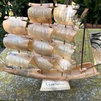 Batca a vela in corno