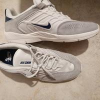 SNEAKERS DA UOMO NIKE n. 44.5 