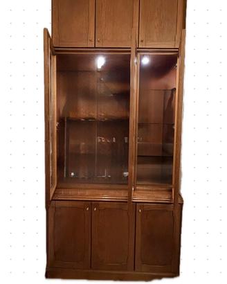 Vetrina 3 ripiani con luce interna