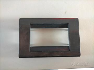 Placche metallo 3P Btcino Living 4713