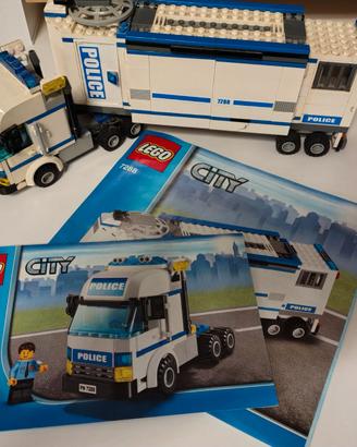 Lego City 7288, il camion di polizia.