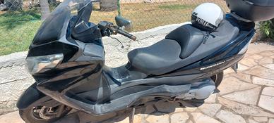 Suzuki burgman 400