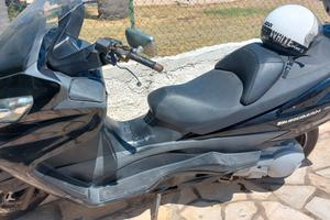 Suzuki burgman 400