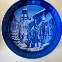 piatto di Natale della Royal Copenhagen anno 1996