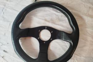 volante Momo d30 3 razze anni 80