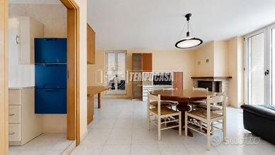 NOVITÀ! Attico con ampio terrazzo e box, 3° piano