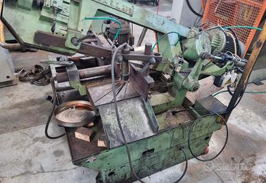 Sega troncatrice automatica con rulliera