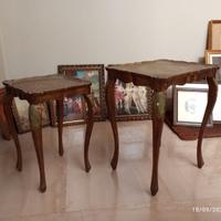 Antichi tavolini in legno