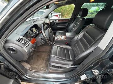 Volkswagen Touareg 5.0 v10