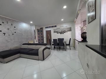 Appartamento ampio e soleggiato Arzano