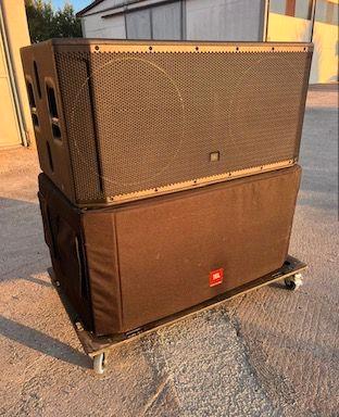 Jbl srx 828