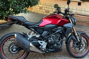Honda CB300R