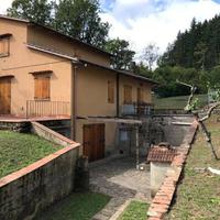 Villa a Pratovecchio Stia, 6 locali