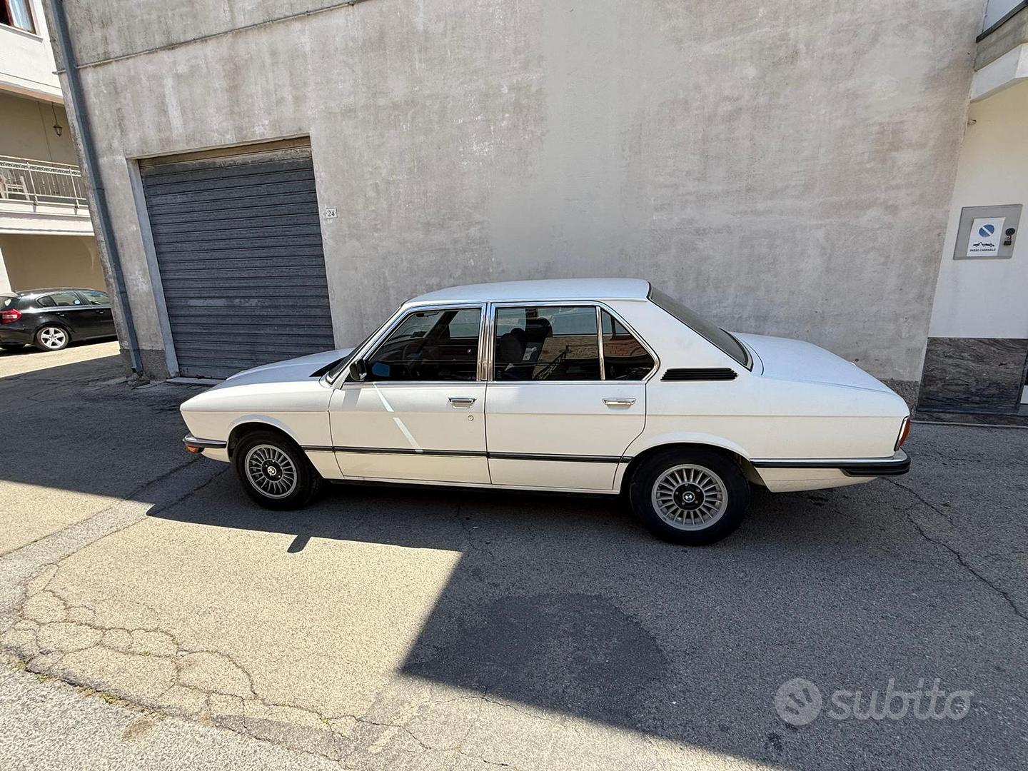 BMW 520 1980 photo 2