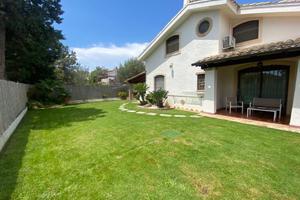 Villa 8 posti letto vicino al mare SETTEMBRE