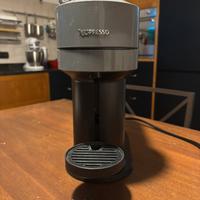 Macchina da caffè Nespresso ‘’VERTUO’’