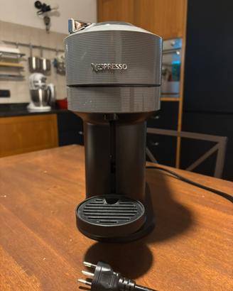 Macchina da caffè Nespresso ‘’VERTUO’’