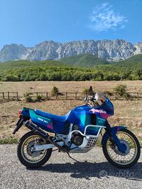 Honda Africa twin rd04 