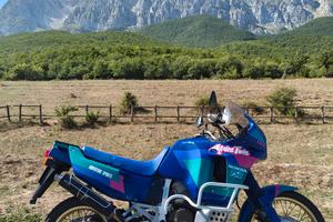 Honda Africa twin rd04 